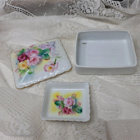 Darling Trinket Box w Tray Vintage Porcelain Flora - Picture 8 of 10
